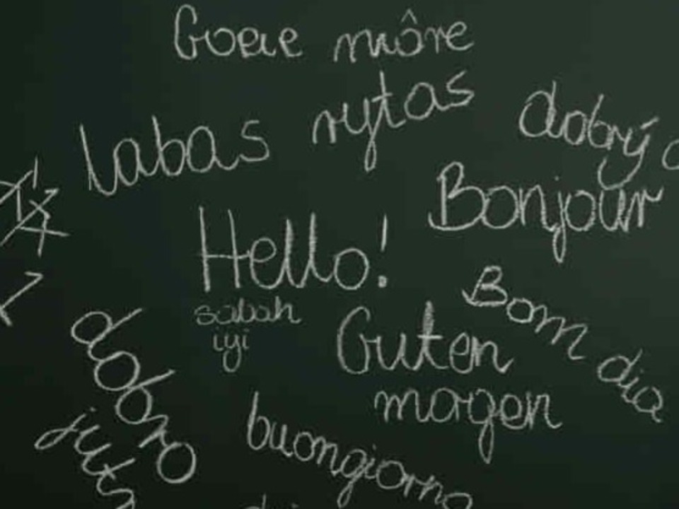 AI-Powered Language Learning: Raising Multilingual Children in Singapore